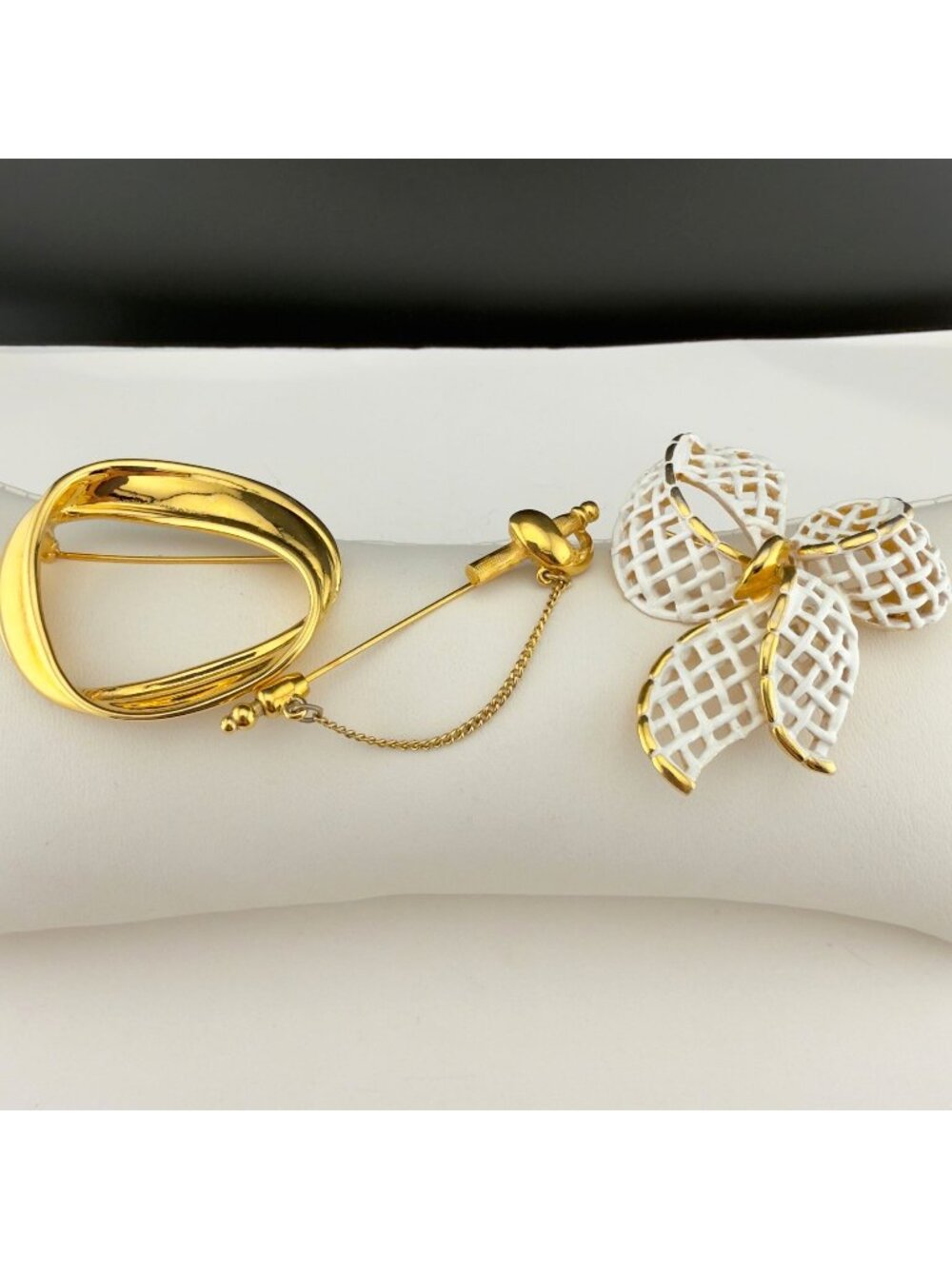 Vintage Monet Brooch Lot Gold Tone Enamel Bow Sword Stick Pin Set Circle